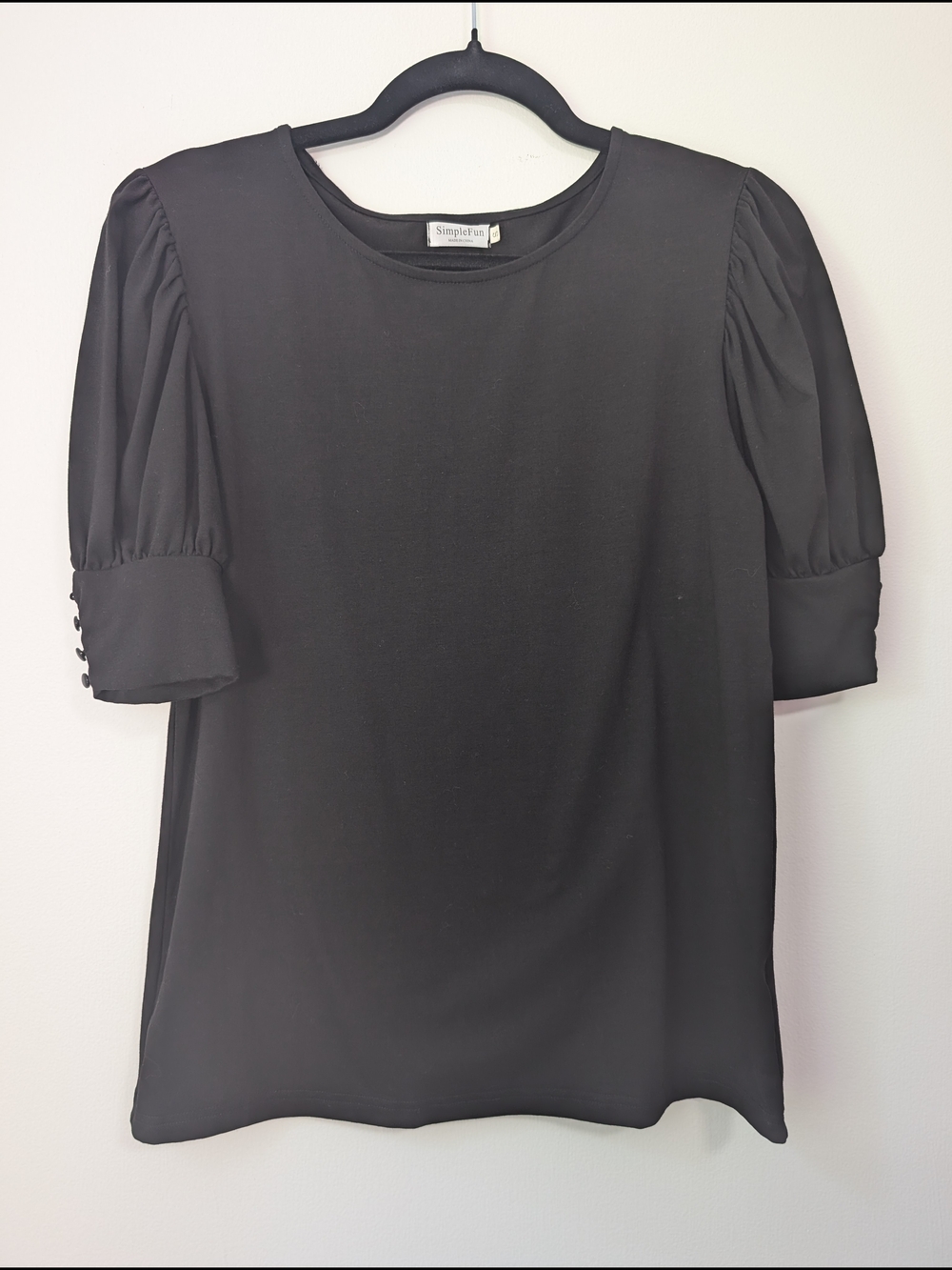 Simple Fun Black Puff-Sleeve Women’s Top